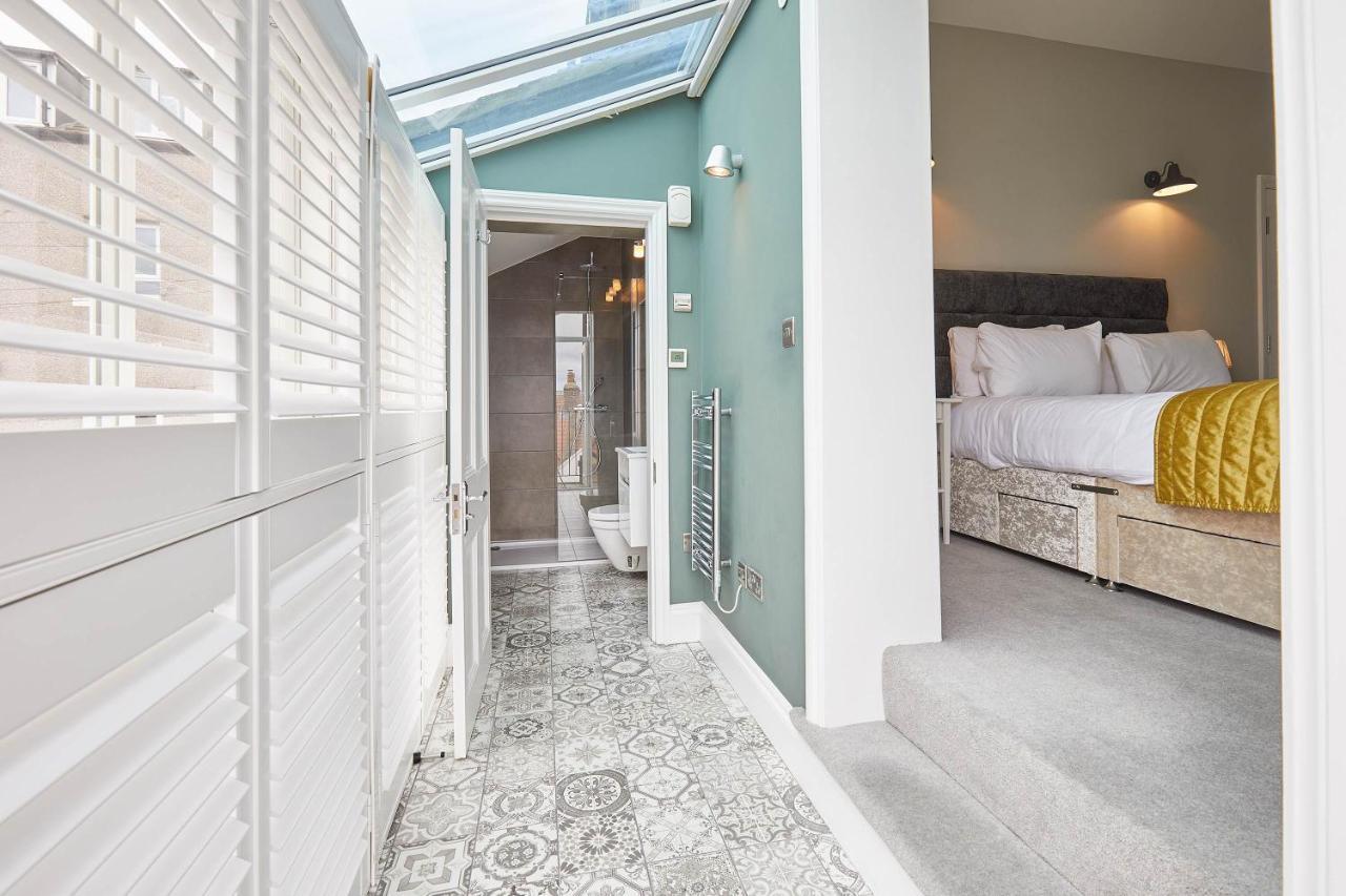 Host & Stay - One Mulgrave Place วิทบี ภายนอก รูปภาพ