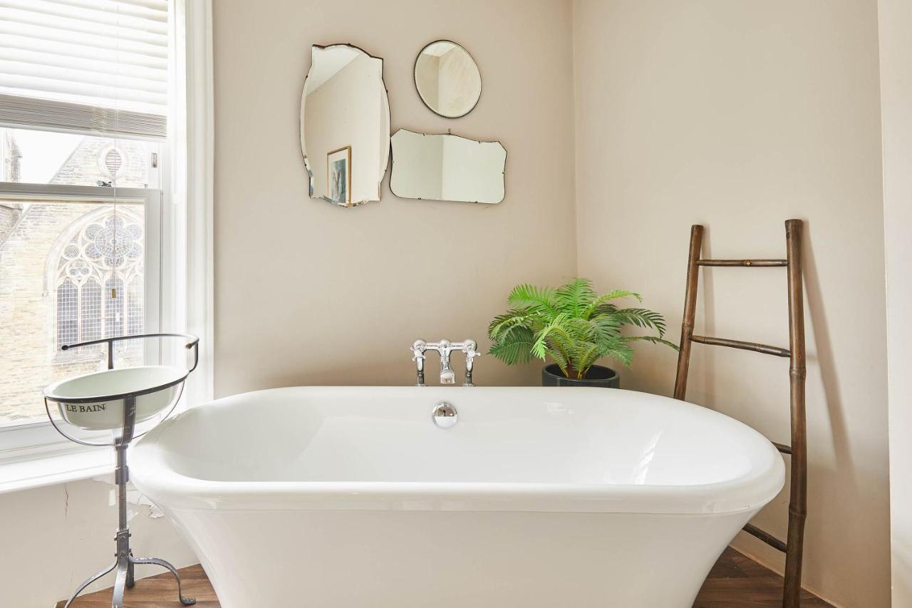 Host & Stay - One Mulgrave Place วิทบี ภายนอก รูปภาพ